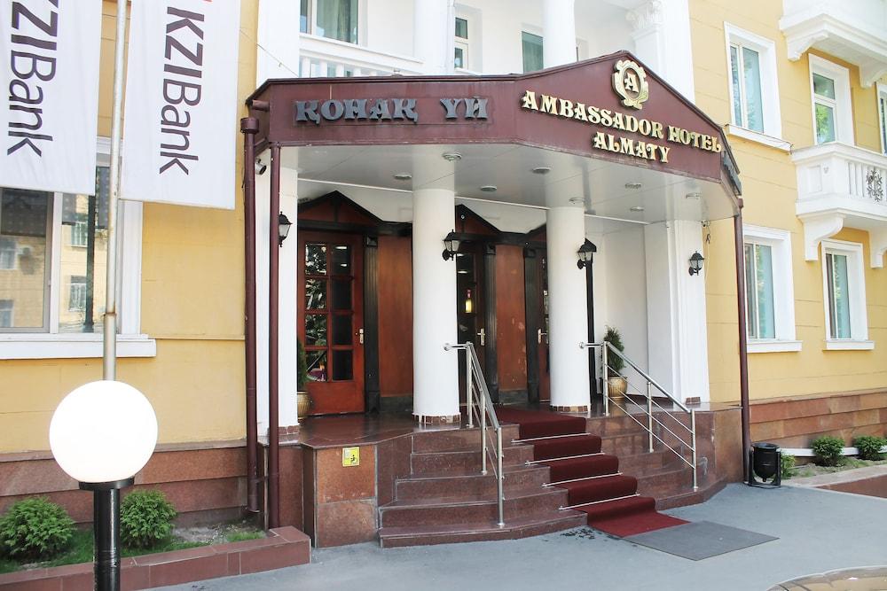 Hotel Ambassador à Almaty Extérieur photo